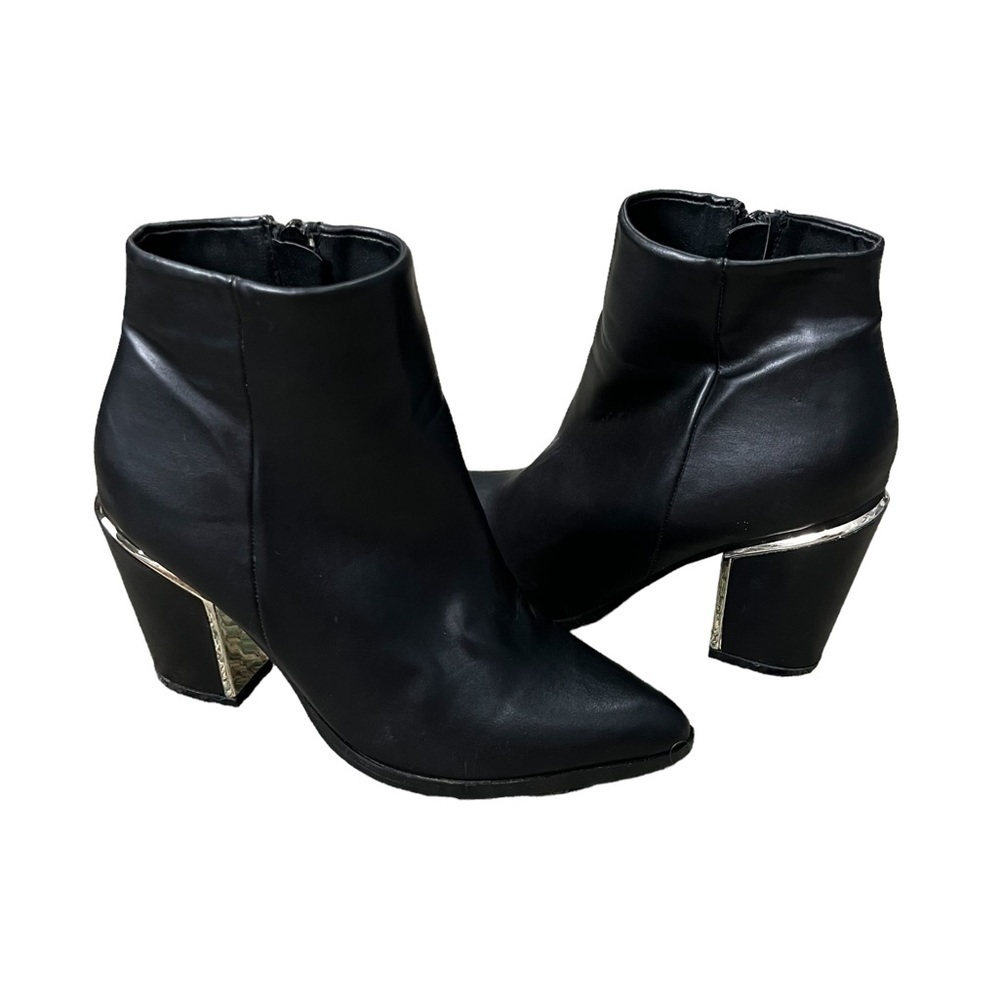M Black Block Heel Pointed Toe Ankle Booties Size 5 Women's